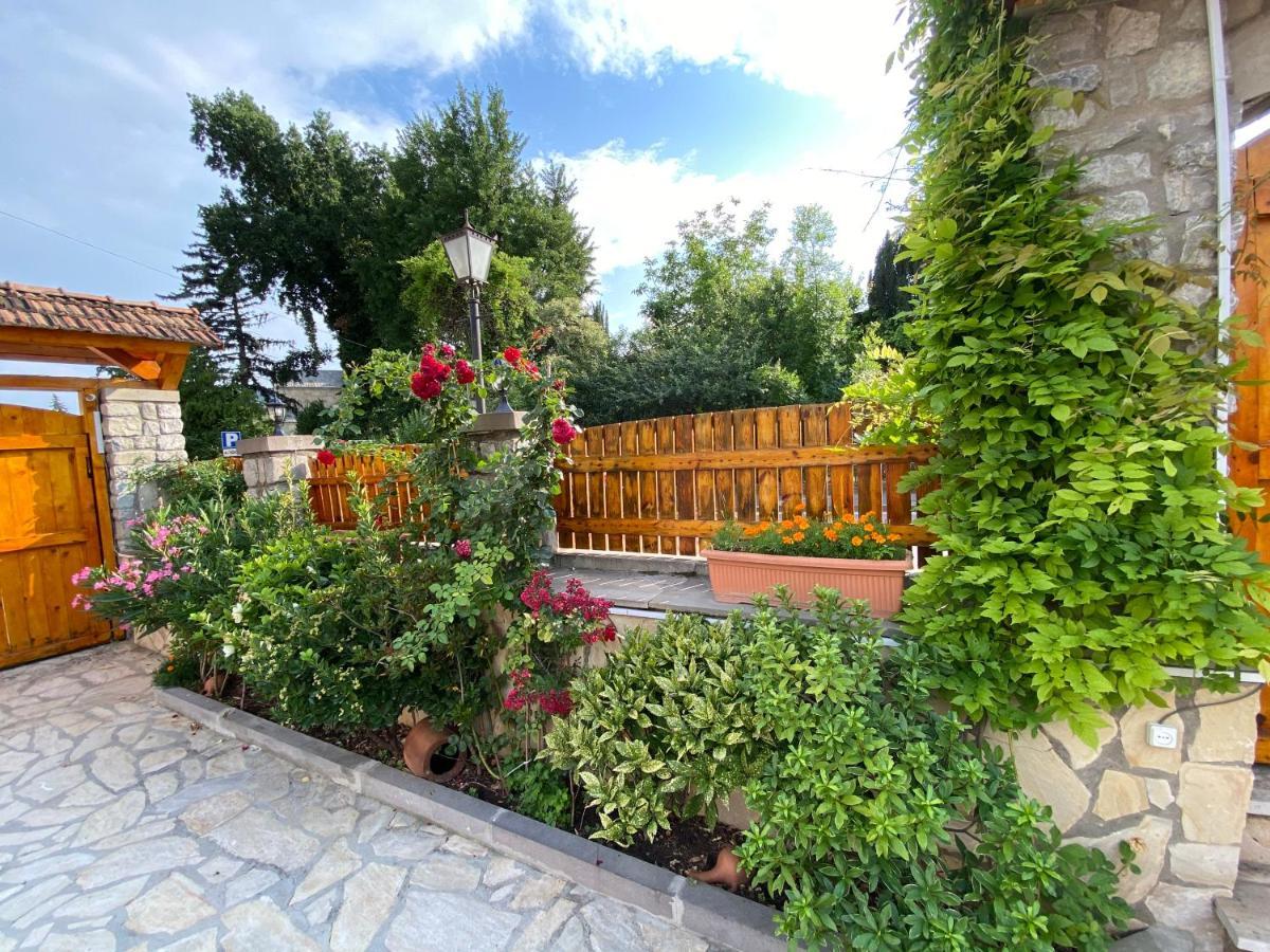 Hotel Aragvi Мцхета Екстер'єр фото